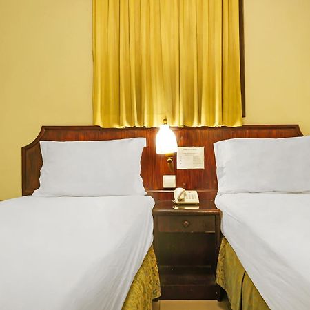 Super Oyo Collection O 92690 Hotel Limas ปาเลมบัง ภายนอก รูปภาพ